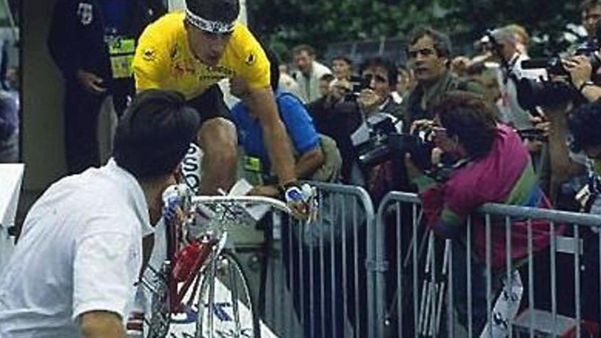 Cabestany desmonta el gran mito de Perico en el Tour: "El relato es que tuvo un despiste, que su reloj iba no sé qué y entonces perdió: mentira"